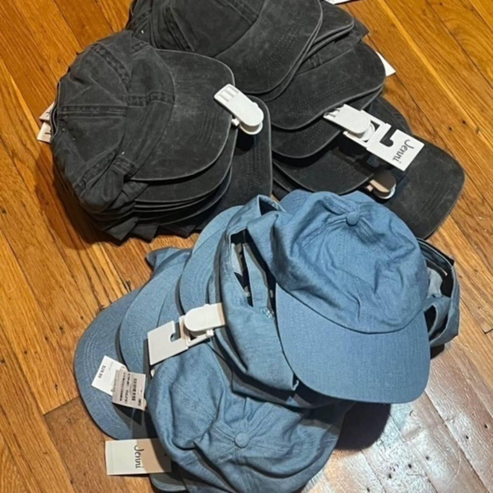 Reseller bundle - Lot of 20 NWT Jenni baseball hats